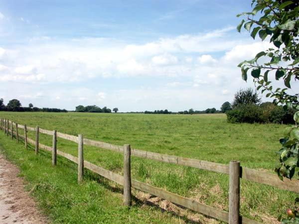 Oxen Cottage Nables Farm Seagry Exterior photo